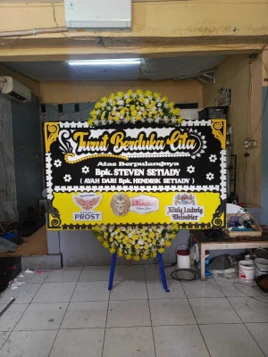 Papan Bunga di Salemba